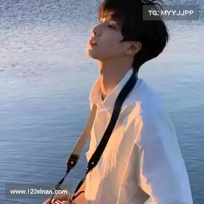 何凡菁